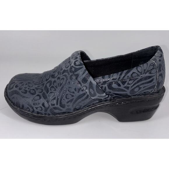 BOC Born Concept Women's Peggy Shoes Navy 8.5 Embossed Paisley Slip-On Clogs EUC - Picture 11 of 13